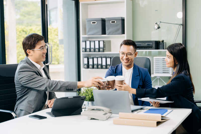benefits and cost saving after Switching To QuickBooks Cloud Hosting with OneUp Networks