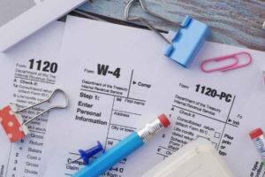 w2 vs w4 irs form 2025 tax season